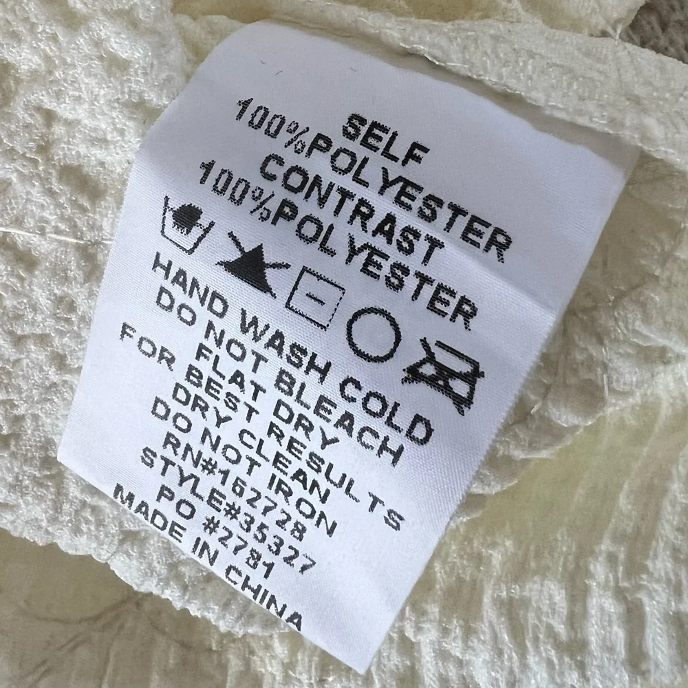 Voy Women’s Cream Floral Textured Ruffle Sleeve Top Sz S - Picture 6 of 9